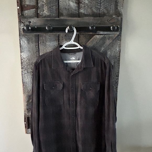 Men's Long Sleeve Button Down Shirt Black & Grey Plaid - Size Large - Picture 1 of 2